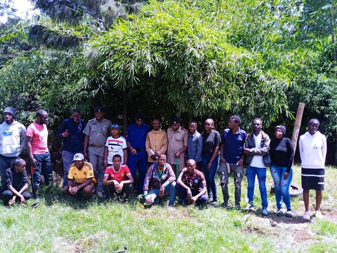 Wezesha Huduma members and partners at the Panda Mti, Panda Maisha tree planting at Ngomongo